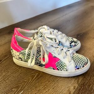 Boutique sneakers